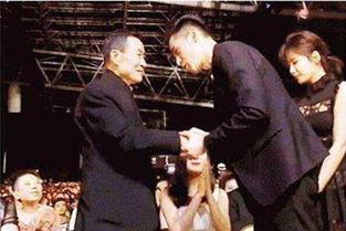 胡歌李雪健视频,传承经典,共话演艺人生