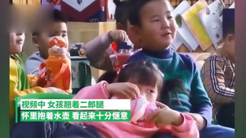 幼儿与母视频,幼儿与母爱的温馨瞬间